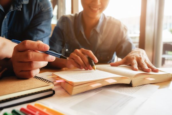 Historia y evolución de las Becas NEAE